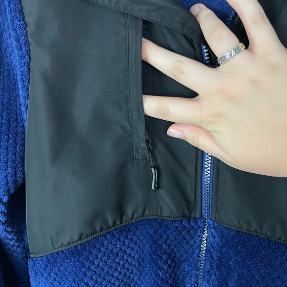 Fila Sport | Blue & Black Cloud Peak Fleece Zip Up Jacket - Picture 9 of 13